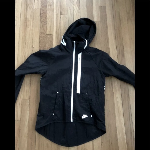 nike windbreaker rn 56323